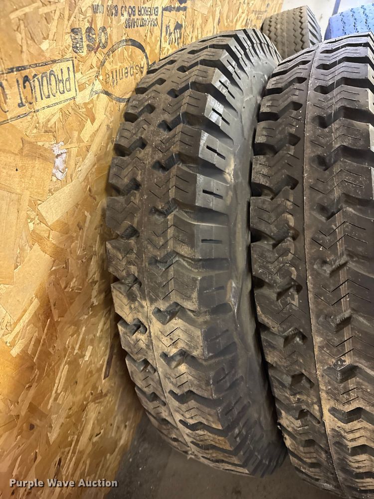 image for item DZ5446 (20) tires
