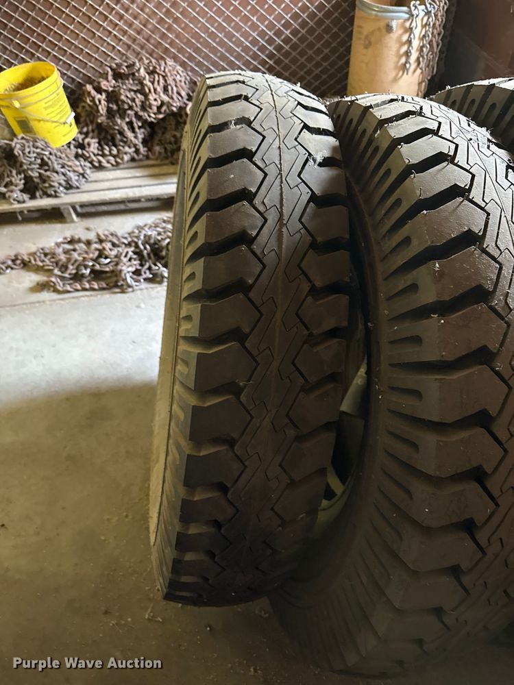 image for item DZ5446 (20) tires