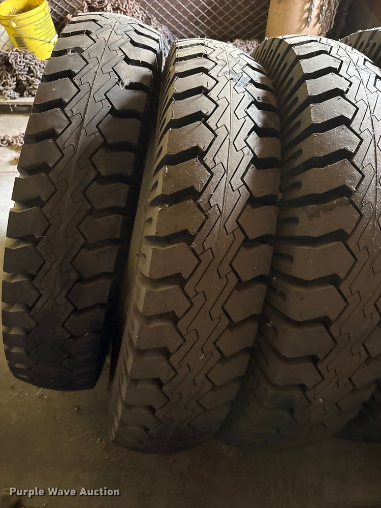 image for item DZ5446 (20) tires