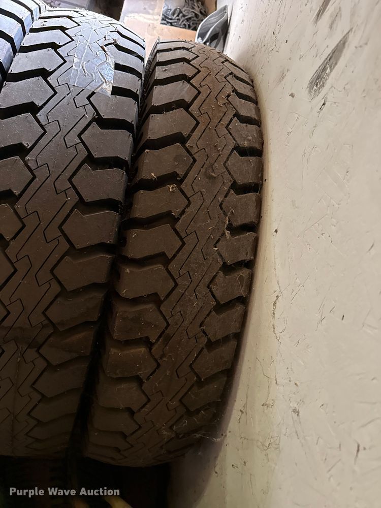 image for item DZ5446 (20) tires