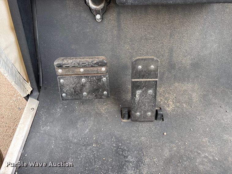 image for item DZ5447 1997 EZ-GO golf cart