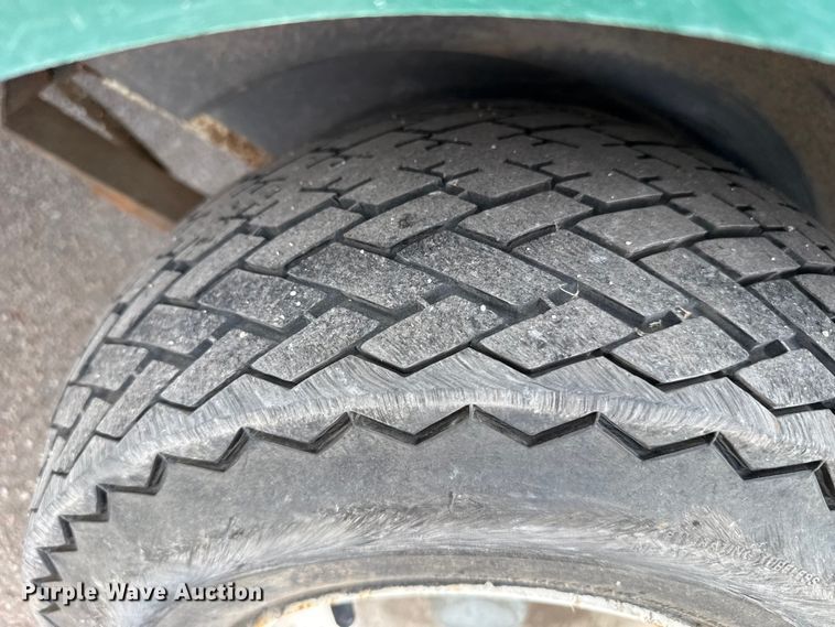 image for item DZ5447 1997 EZ-GO golf cart