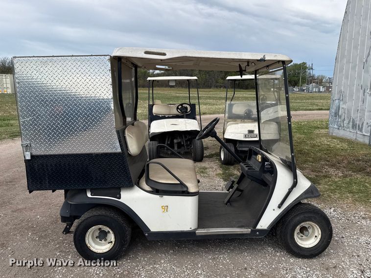 image for item DZ5448 1998 EZ-GO golf cart