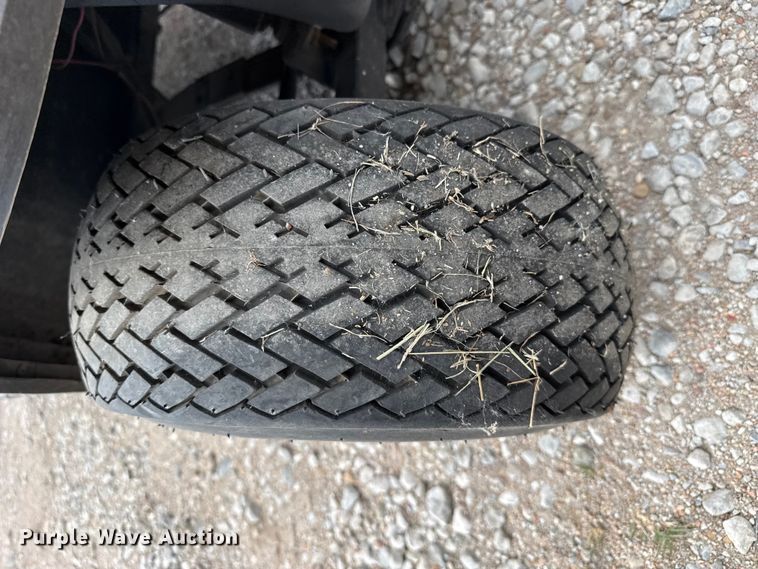 image for item DZ5448 1998 EZ-GO golf cart