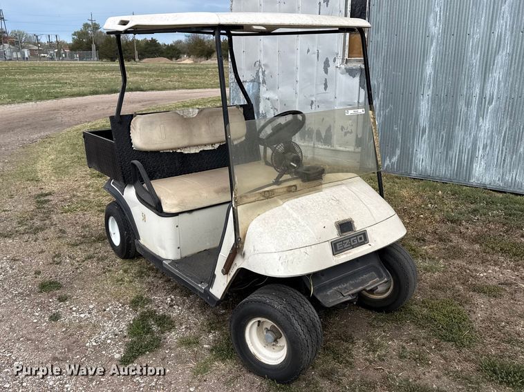 image for item DZ5449 1998 EZ-GO golf cart