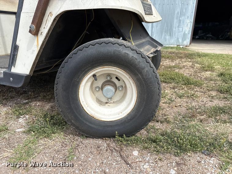 image for item DZ5449 1998 EZ-GO golf cart