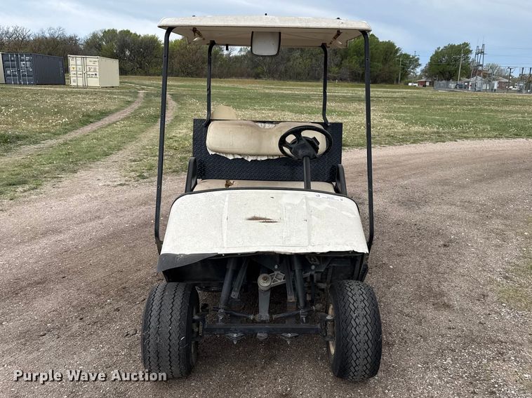 image for item DZ5450 1999 EZ-GO golf cart