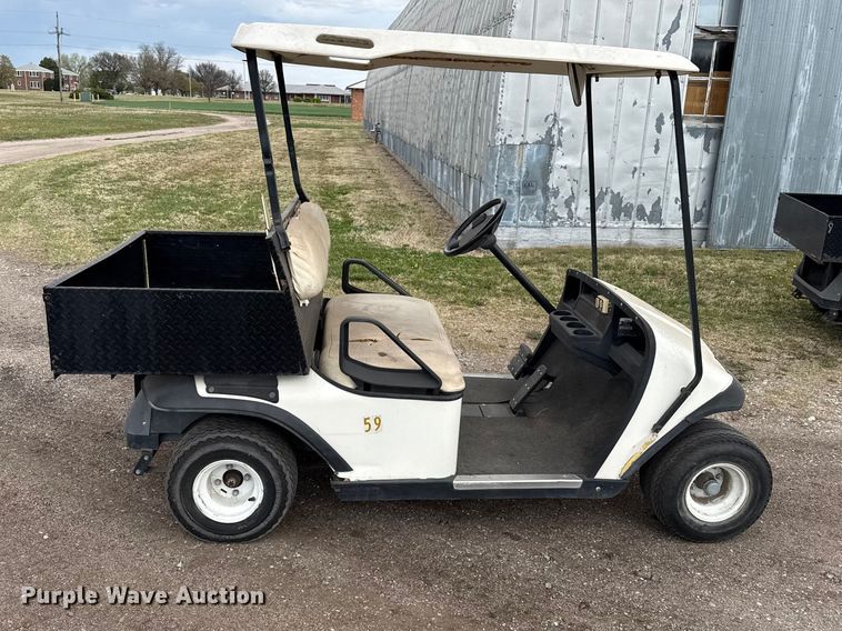 image for item DZ5450 1999 EZ-GO golf cart