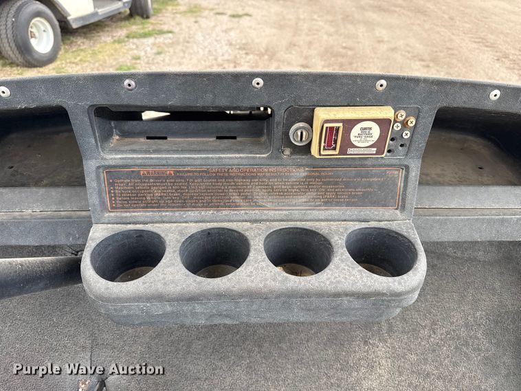 image for item DZ5450 1999 EZ-GO golf cart