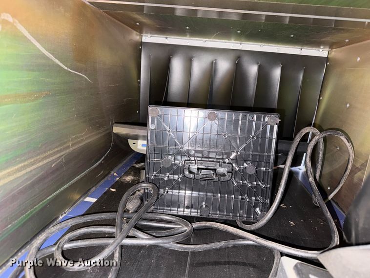 image for item DZ5451 Autoclear 5333-160KV-DVS security x-ray machine