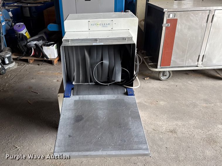 image for item DZ5454 Autoclear  5333ME security x-ray machine