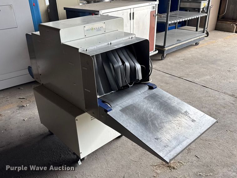 image for item DZ5454 Autoclear  5333ME security x-ray machine