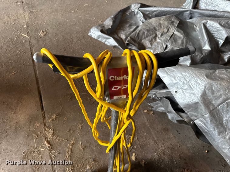 image for item DZ5456 Cleaning equipment