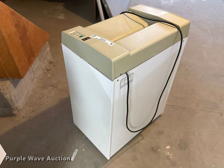 image for item DZ5462 Office equipment