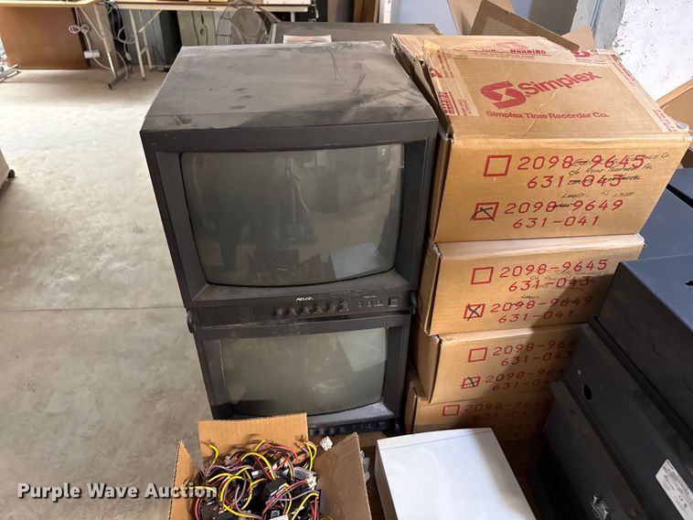 image for item DZ5466 Electronics