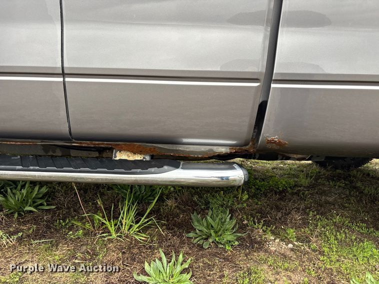 image for item EA4804 2010 Ford F150 Ext. Cab pickup truck