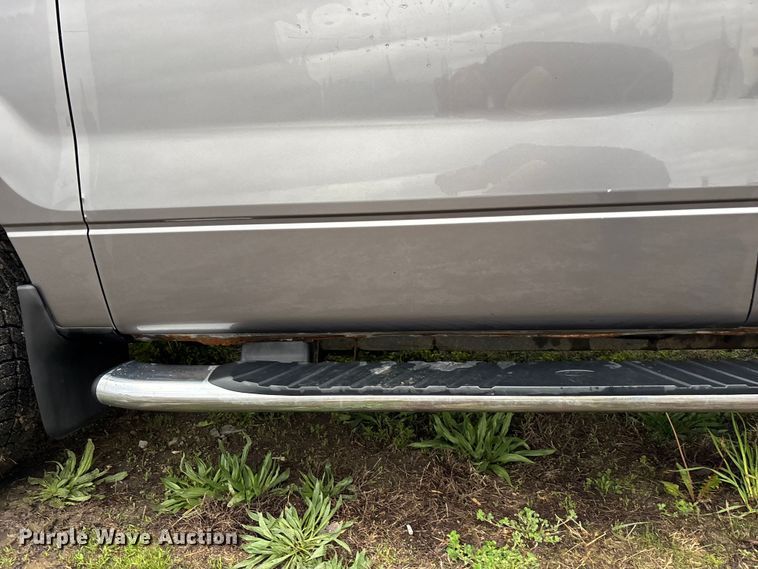 image for item EA4804 2010 Ford F150 Ext. Cab pickup truck