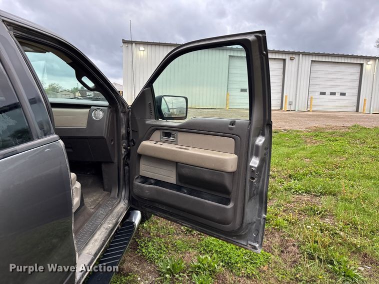 image for item EA4804 2010 Ford F150 Ext. Cab pickup truck
