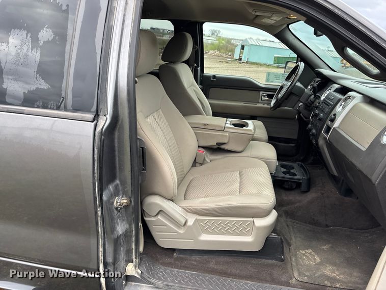 image for item EA4804 2010 Ford F150 Ext. Cab pickup truck