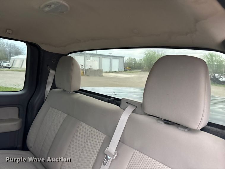 image for item EA4804 2010 Ford F150 Ext. Cab pickup truck