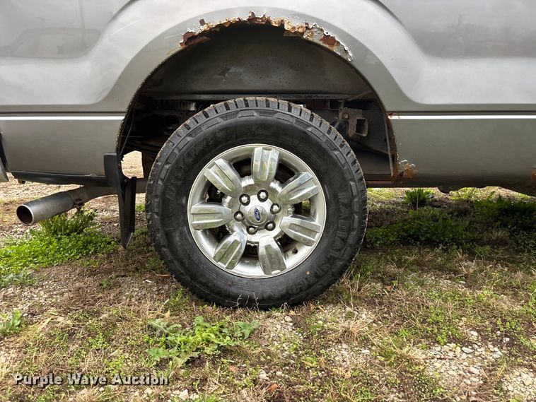 image for item EA4804 2010 Ford F150 Ext. Cab pickup truck
