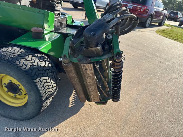 image for item EC4578 John Deere 3225B gang mower reel mower
