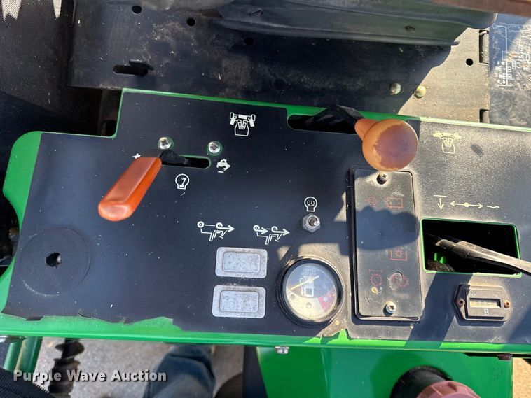 image for item EC4578 John Deere 3225B gang mower reel mower