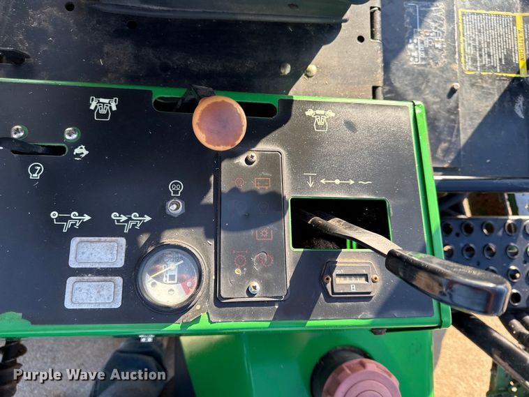 image for item EC4578 John Deere 3225B gang mower reel mower