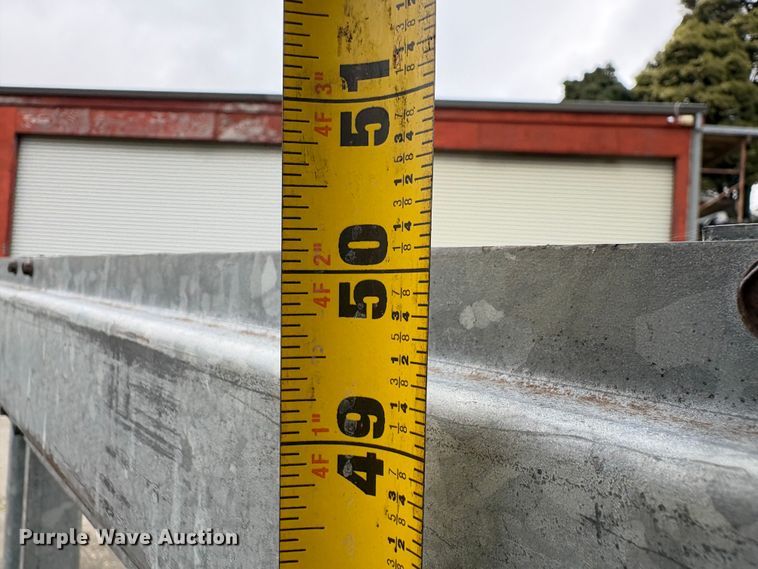 image for item EC8268 1991 Tiger line F3H7010 tilt deck utility trailer