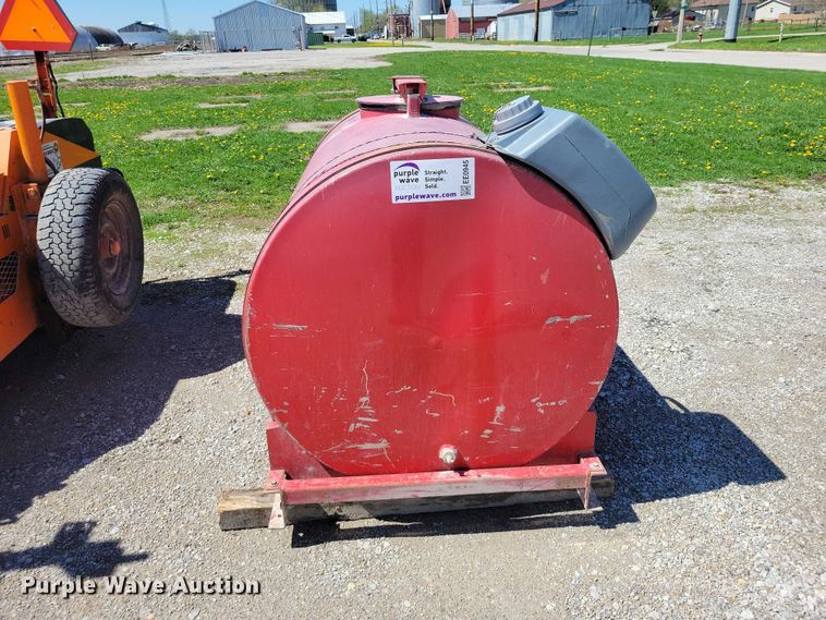image for item EE0945 Tank