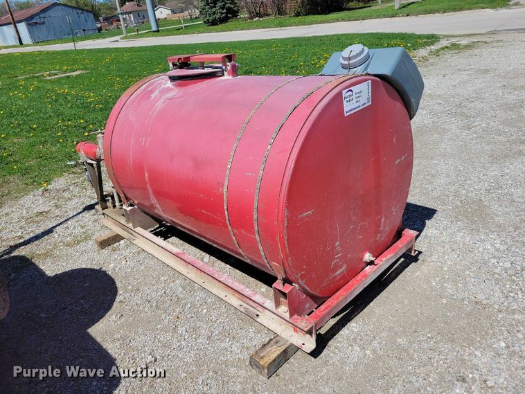 image for item EE0945 Tank