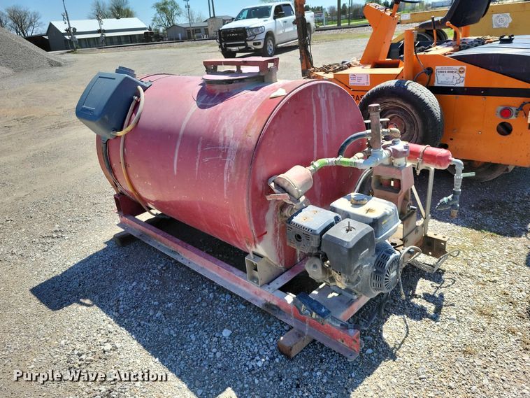 image for item EE0945 Tank