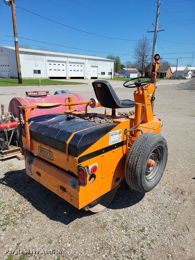 image for item EE0946 Rosco Vibrastat III double drum roller
