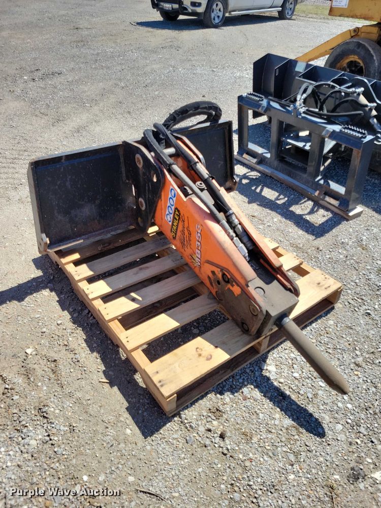 image for item EE0947 Stanley MB356 skid steer breaker