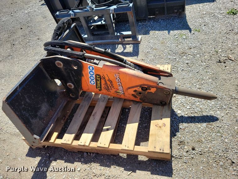 image for item EE0947 Stanley MB356 skid steer breaker