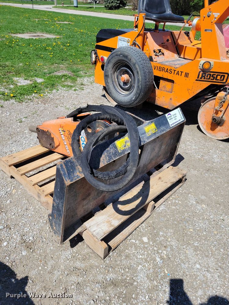 image for item EE0947 Stanley MB356 skid steer breaker