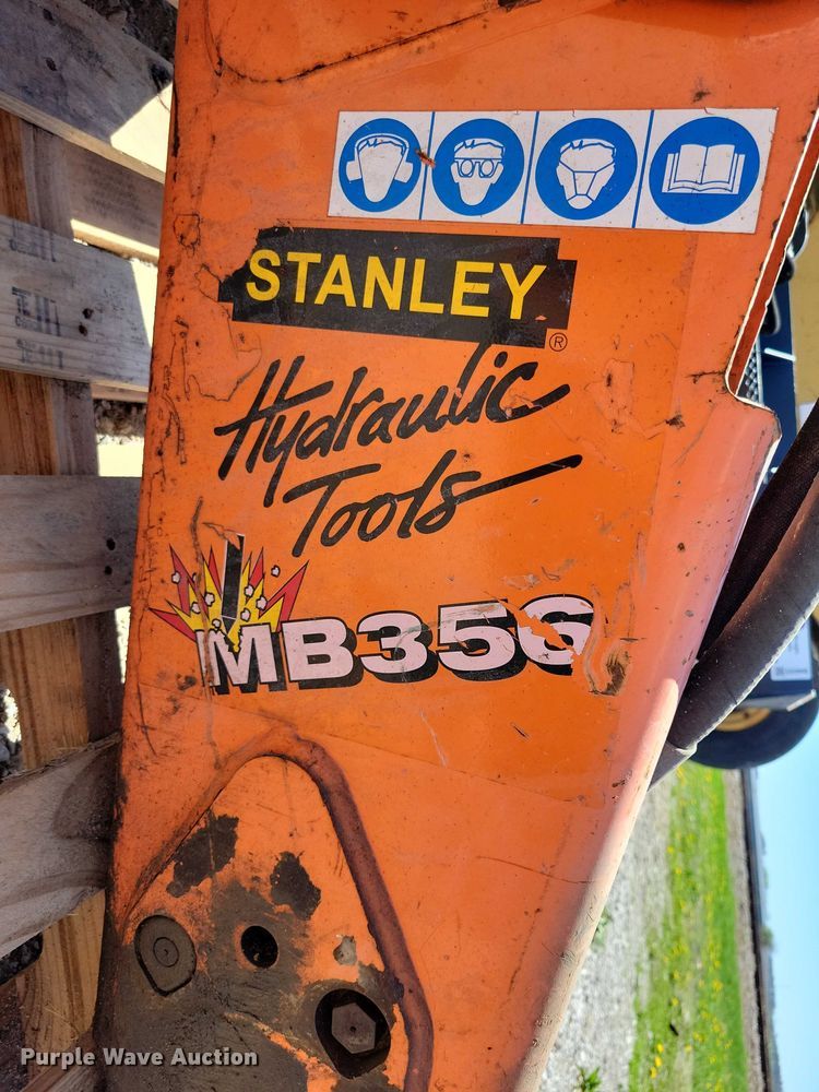 image for item EE0947 Stanley MB356 skid steer breaker