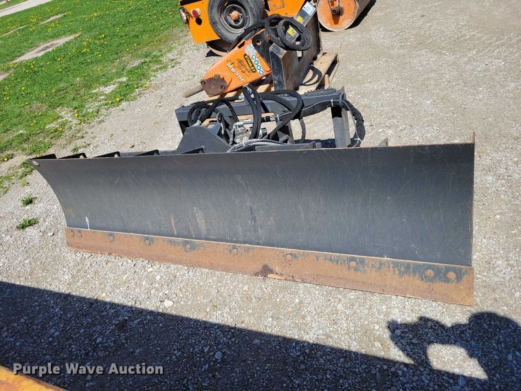 image for item EE0948 Lackender skid steer dozer blade
