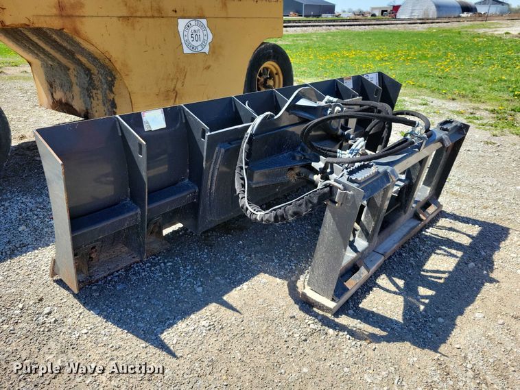 image for item EE0948 Lackender skid steer dozer blade