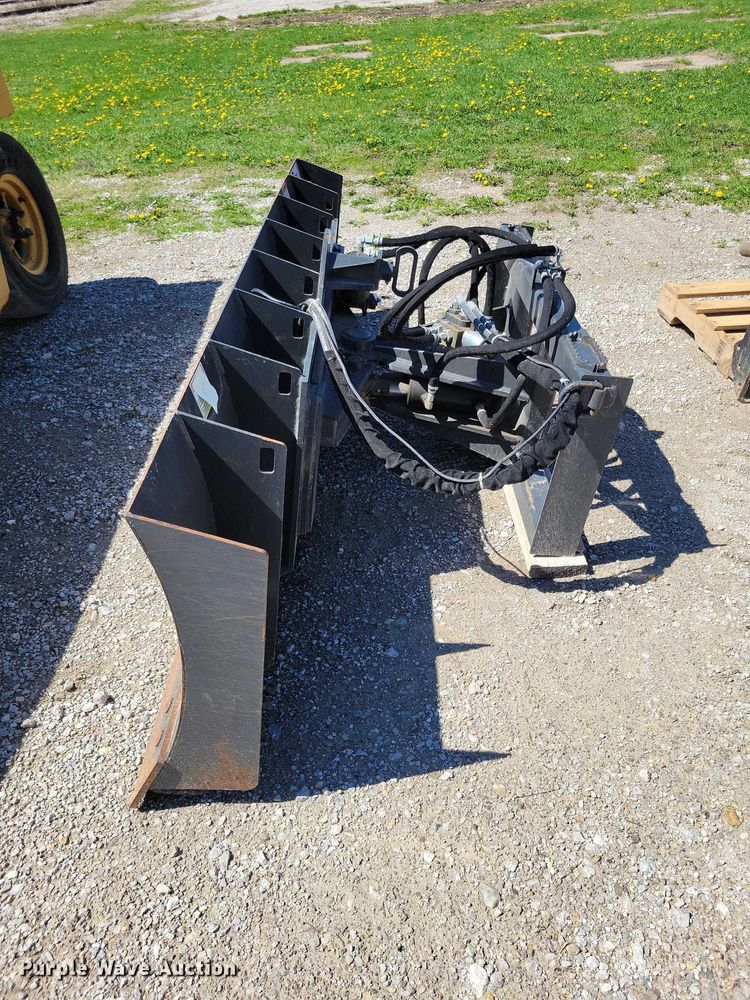 image for item EE0948 Lackender skid steer dozer blade