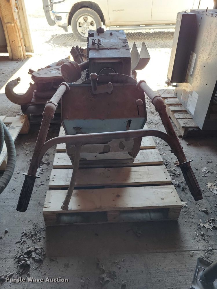 image for item EE0951 1988 Target Pac III M16S concrete saw