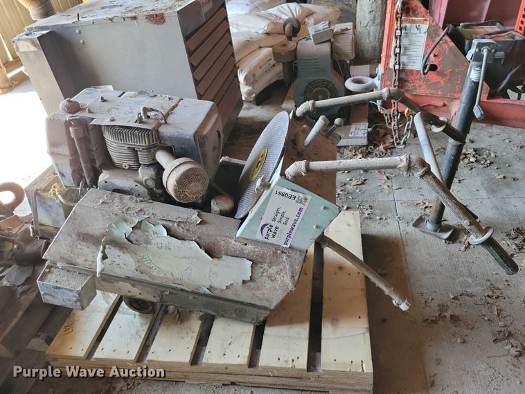 image for item EE0951 1988 Target Pac III M16S concrete saw