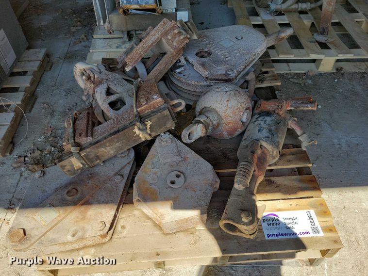 image for item EE0953 Johnson Crane attachments