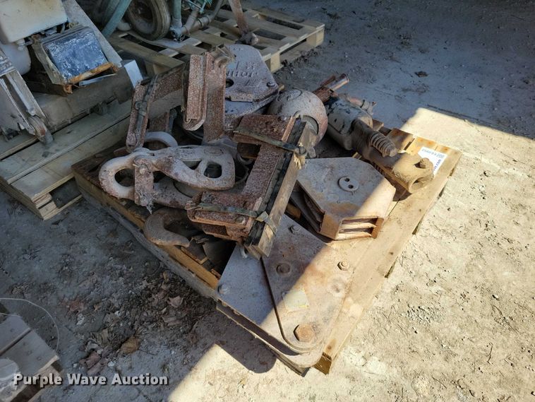 image for item EE0953 Johnson Crane attachments