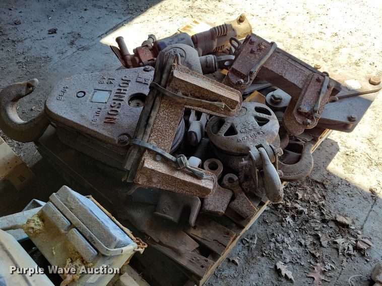 image for item EE0953 Johnson Crane attachments