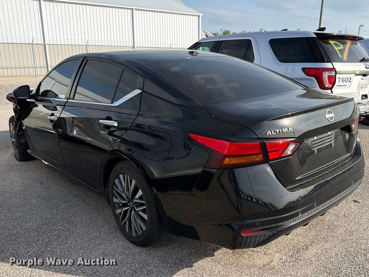 image for item EL0089 2023 Nissan Altima 