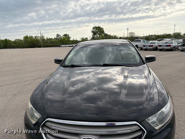 image for item EL0090 2013 Ford Taurus 