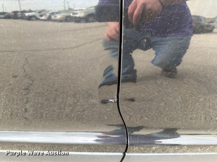 image for item EL0090 2013 Ford Taurus 