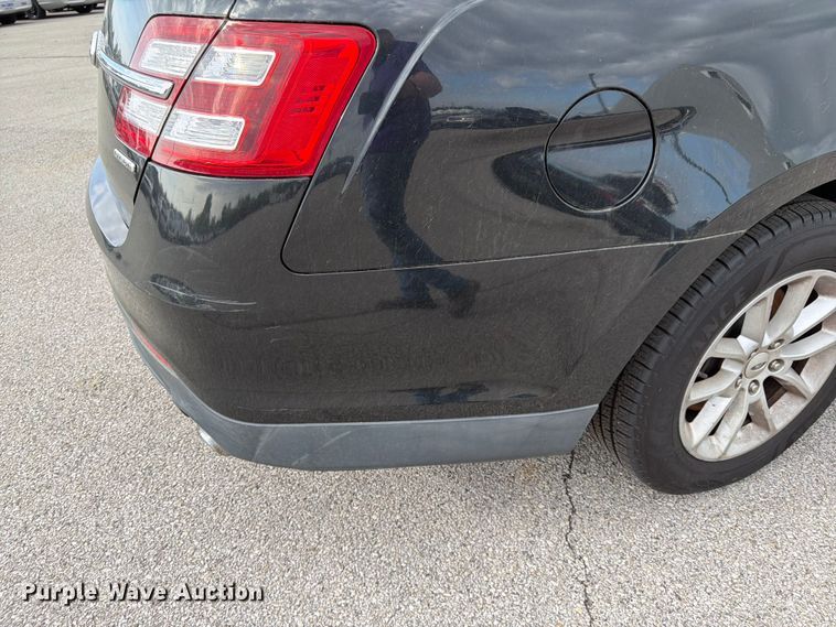 image for item EL0090 2013 Ford Taurus 