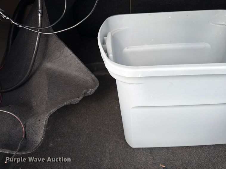 image for item EL0090 2013 Ford Taurus 